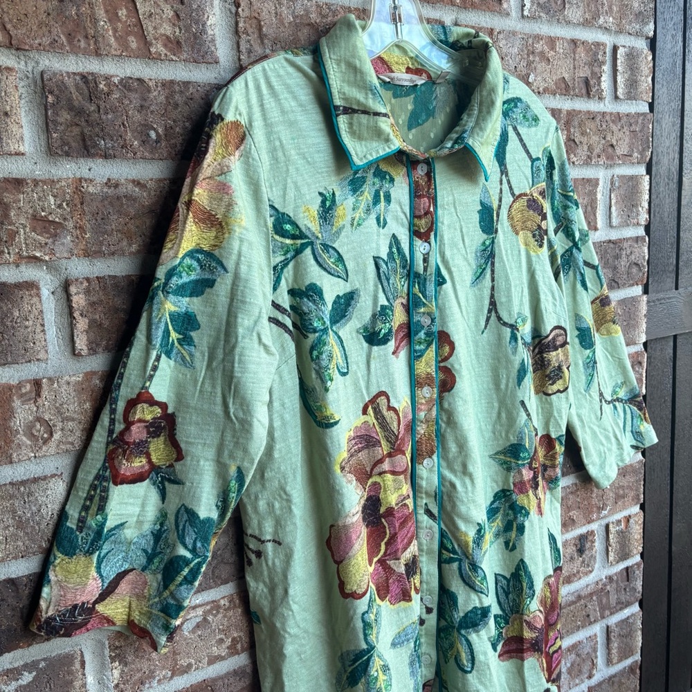 Soft Surroundings Elena Tropical Floral Mix Media Tunic Top - Picture 4 of 6